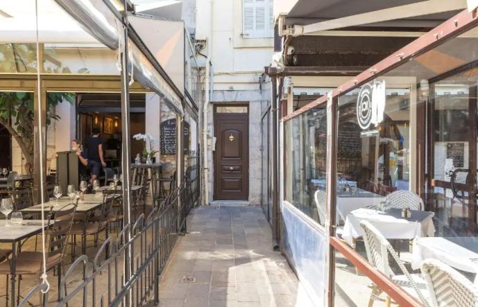 Appartement Authentique Situe En Plein Centre D'Antibes Ngoại thất bức ảnh